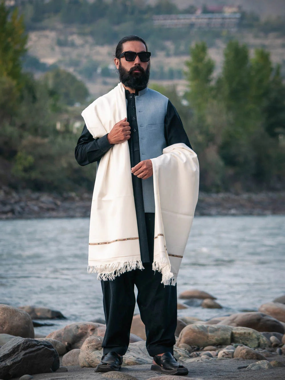 Swat Islampur Special White Shawl - Hand Made Woolen Shawl for Men
